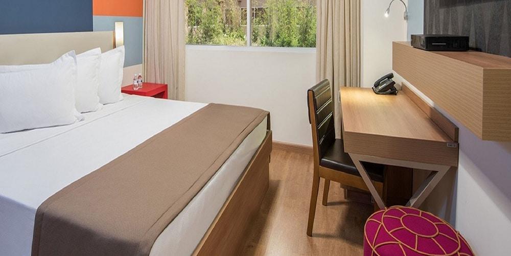 ホテル Tryp By Wyndham Sao Paulo Guarulhos Airport エクステリア 写真