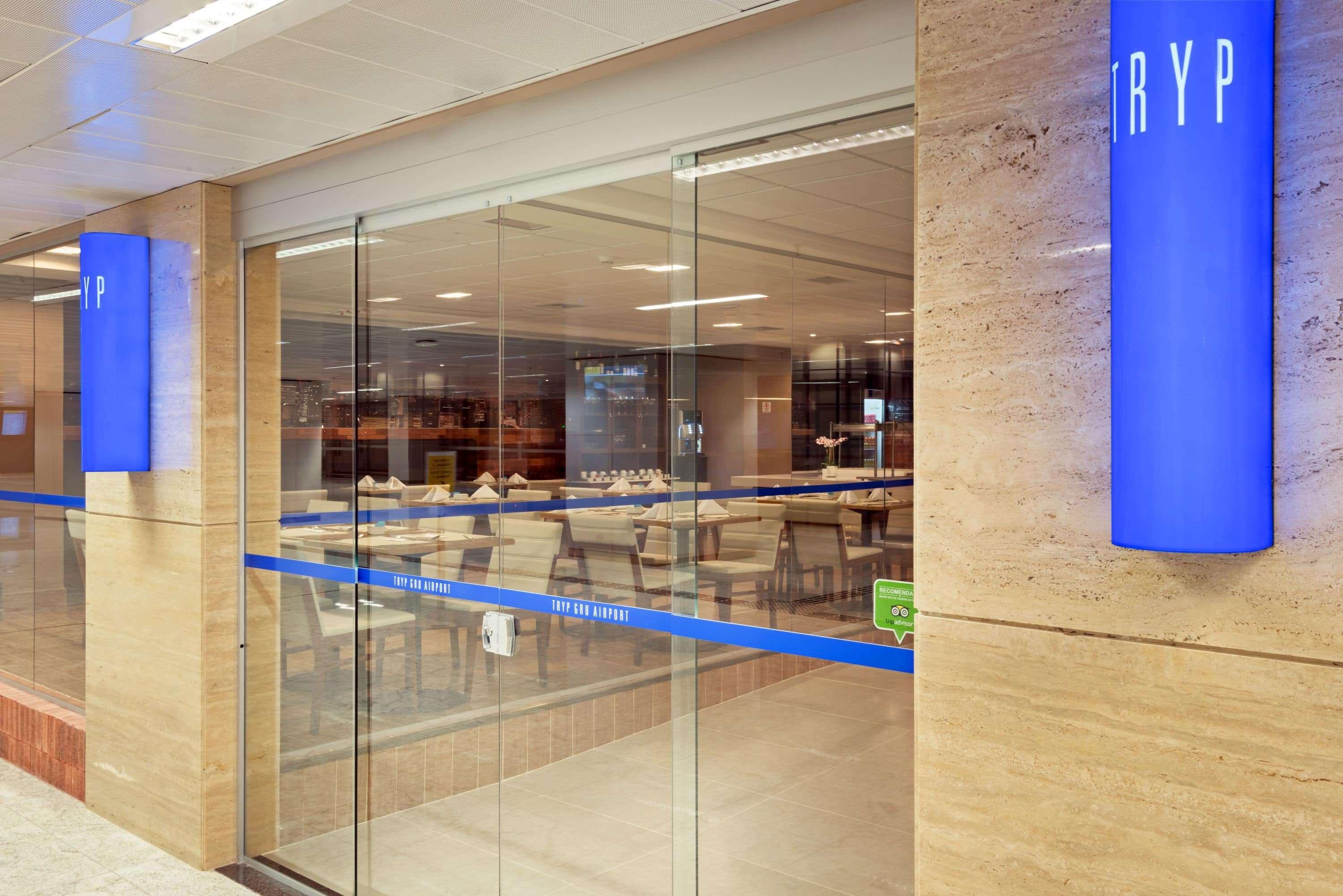 ホテル Tryp By Wyndham Sao Paulo Guarulhos Airport エクステリア 写真