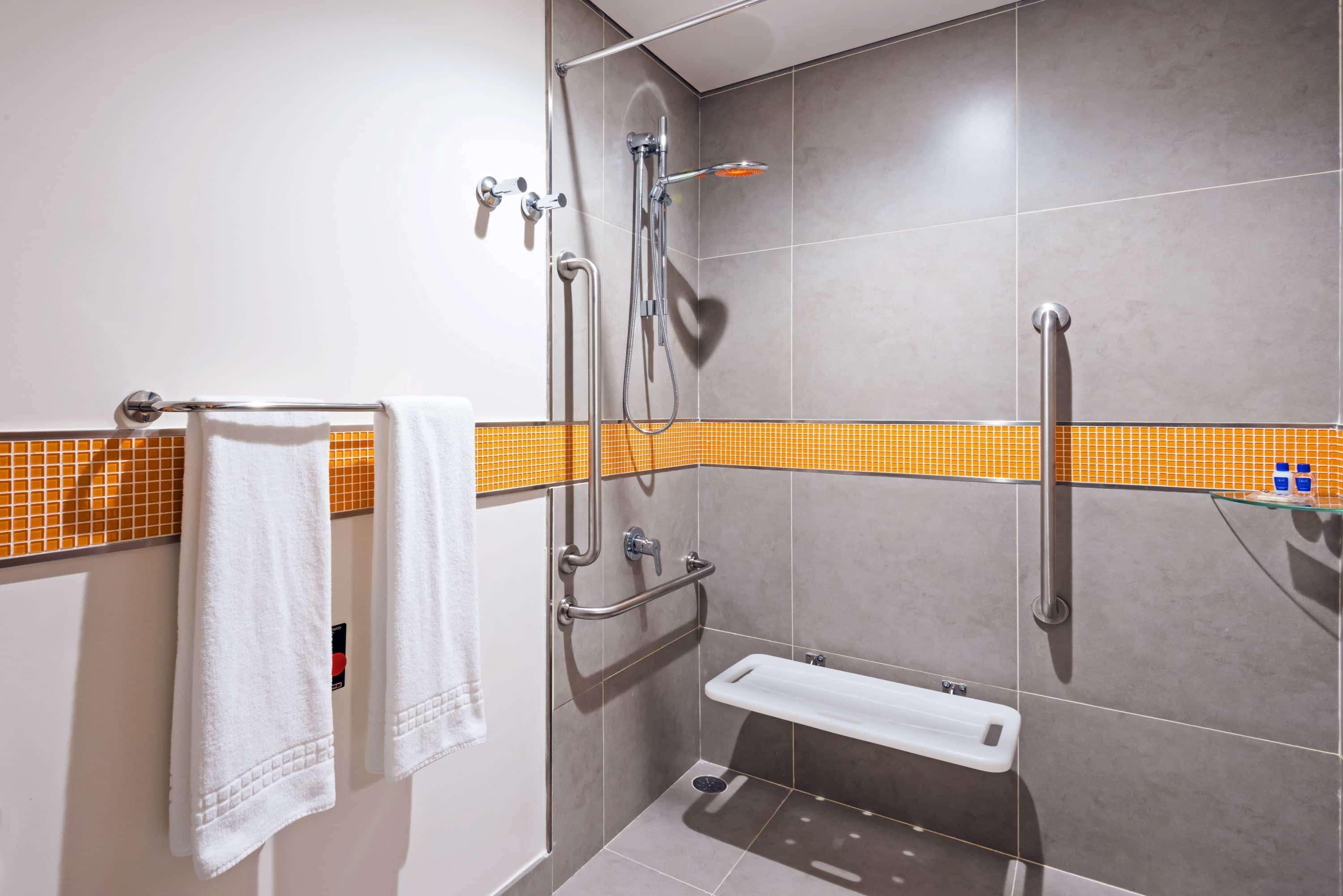 ホテル Tryp By Wyndham Sao Paulo Guarulhos Airport エクステリア 写真